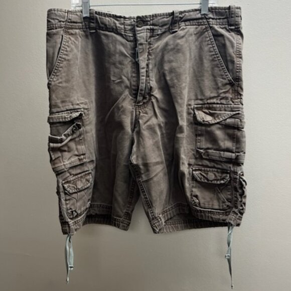 Men's Brown Cargo shorts - Picture 1 of 11